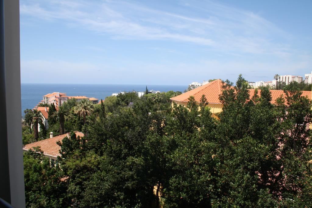 Quinta Miramar Aparthotel Funchal  Rum bild