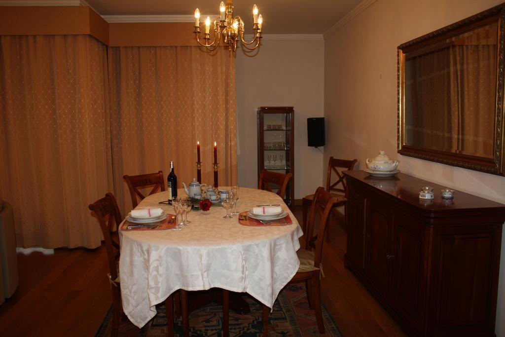 Quinta Miramar Aparthotel Funchal  Rum bild