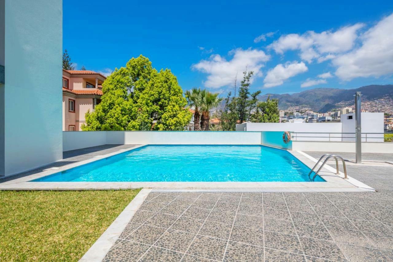 Quinta Miramar Aparthotel Funchal  Exteriör bild